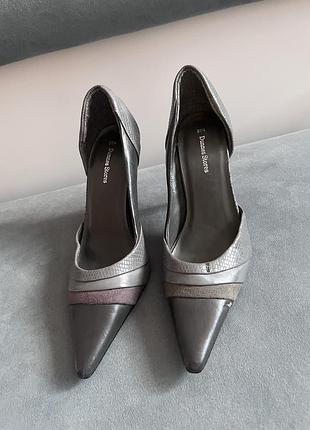 Витончені туфлі-човники від ірландського бренду dunnes stores , р.37 сірі