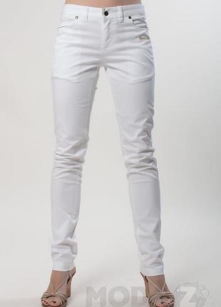 Брюки reebok 52-2503*01 женск. белый 38 (46 900)