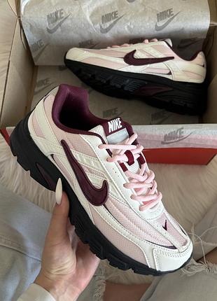 Жіночі кросівки nike initiator pink black burgundy