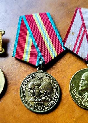 Медаль 3 штуки 40 лет вс 70 лет вс 100 лет