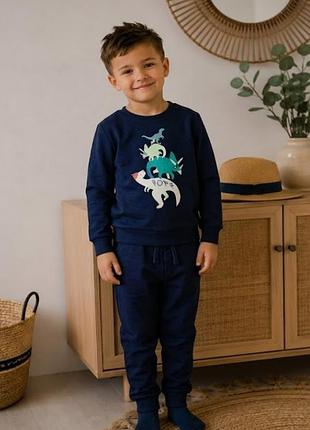 Спортивный костюм для мальчика на 2-3 года