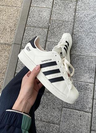 Женские бежевые кроссовки adidas superstar cream black pink х газель 36