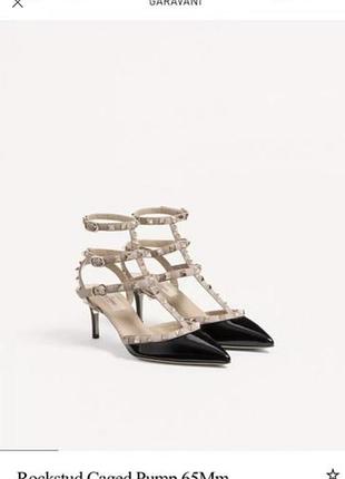 Оригінальні туфлі слінгбекі  valentino з натуральної лакованої шкіри rockstud