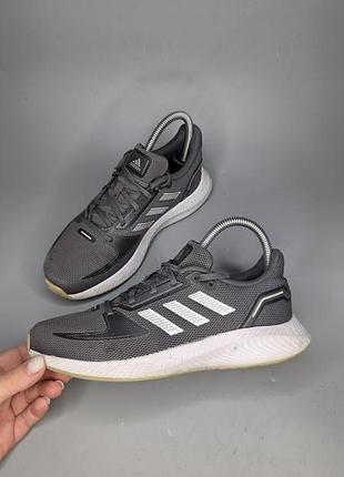 Жіночі кросівки adidas
