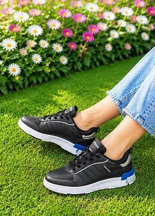 Р.39.5 adidas кросівки оригінал