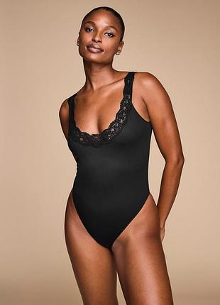 Боді жіноче victoria's secret (27899785185) smooth & lace scoop bodysuit s чорний
