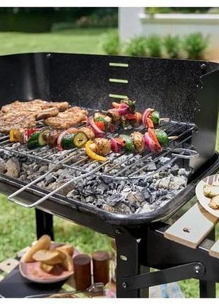 Вугільний гриль-барбекю на колесах grill meister ggw 84 c1