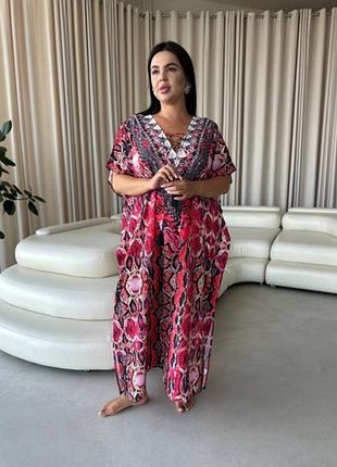 Легка максі сукня-туніка рожева plus size для відпочинку