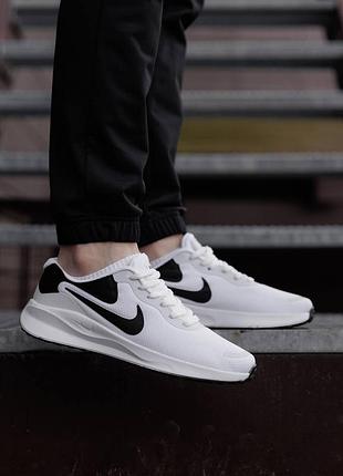 Nike tanjun white black 3