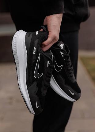 Nike simple black white 3