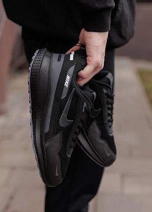 Nike simple black 5