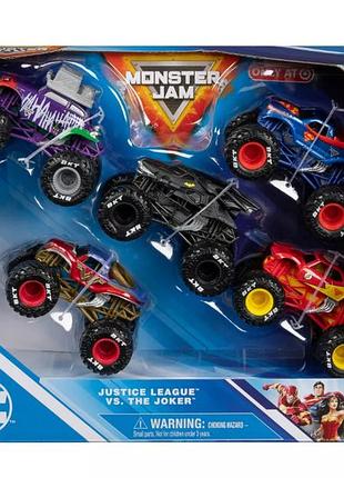 Monster jam trucks batman superman бэтмен супермен flash dc justice league vs the joker 1 к 64