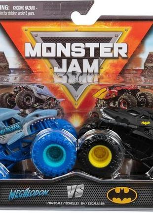 Monster jam trucks batmobile vs. megalodon мегалодон бетмобіль набір машинок позашляховик джип 1:64 spin master