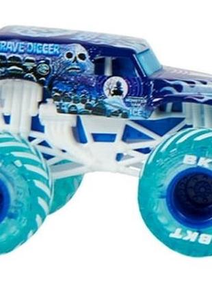 Monster jam truck крижаний grave digger з набора вогонь і лід fire & ice 1:64 scale vehicles spin master