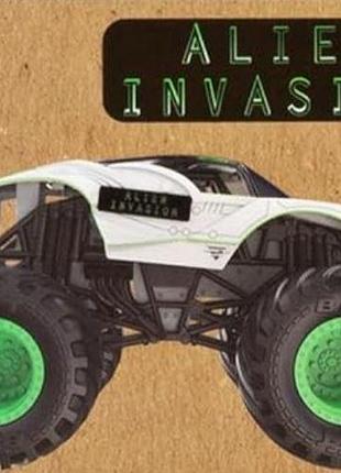 Monster jam official alien invasion из набора 12-pack of 1:64 scale die-cast
