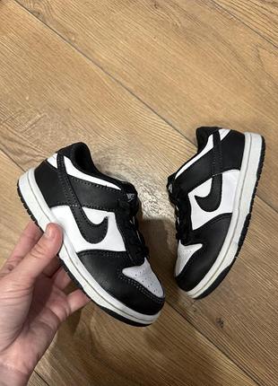 Кросівки nike ,26 розмір ,натуральна шкіра