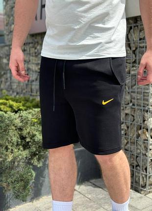 Стильні шорти nike nocta