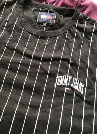 Футболка tommy jeans