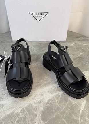Босоніжки у стилі prada босоножки