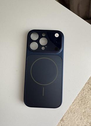 Чехол на iphone 16 pro 2
