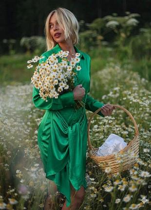 Сукня сатинова