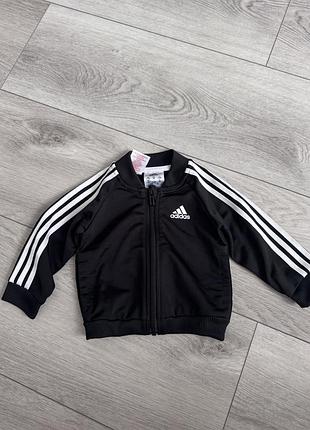 Дитяча/спортивна/чорна/кофта/на замку/adidas/для малюка/6 місяців