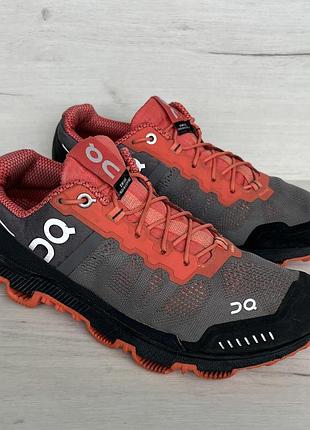 Женские беговые кроссовки on running cloudventure