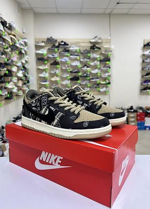 Жіночі кросівки nike dunk retro low
 вьетнам , супер хайпові кроси,
в коробках , укріпленна пятка .
38-24,5см, 39-25см