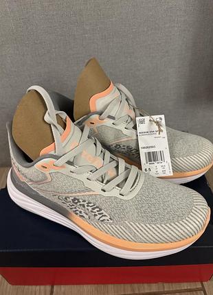 Кросівки жіночі reebok сірі р37
