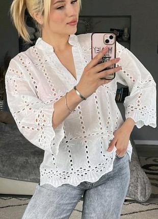 Блуза з прошви