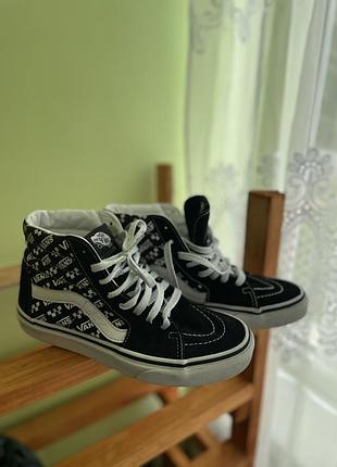 Кеди для дівчинки