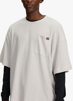 Футболка under armour