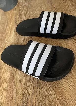 Тапки adidas original чоловічі чорні розмір 40,5