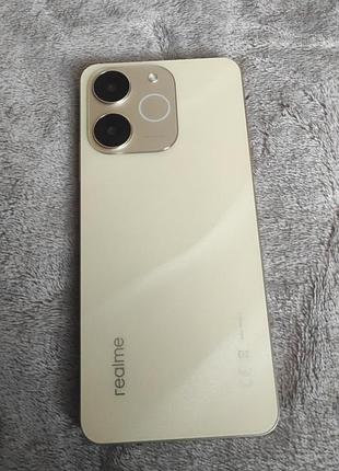 Продаю телефон realme hote 7ot