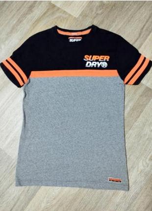Мужская футболка superdry , размер s-m .