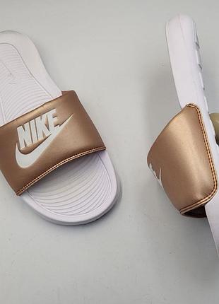 Шлепанцы nike victori one slide