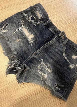 Шорты zara