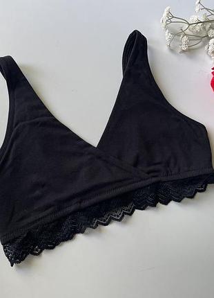 Мягкий топ бралет без паралона черный с кружевом esmara