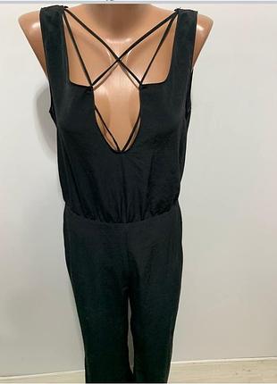 Женский комбінезон от zara в отличном состоянии s, пог 40, пот 33, под 42, длина 144