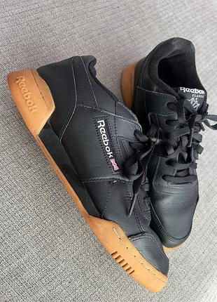 Снікерcи reebok workout plus 3