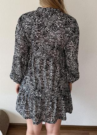 Сукня stradivarius 4