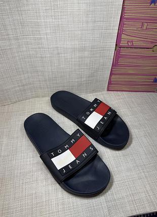 Оригінальні шльопанці tommy hilfiger