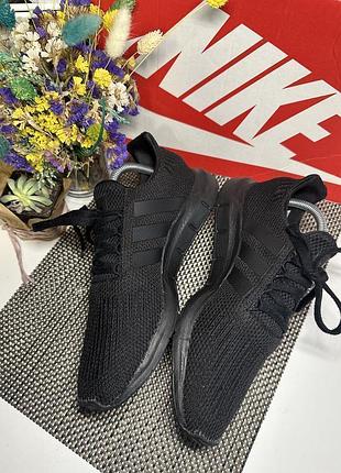 Кроссовки adidas 4