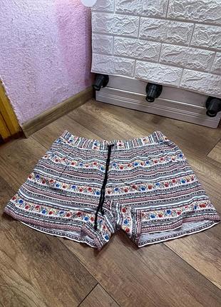 Шорти жіночі