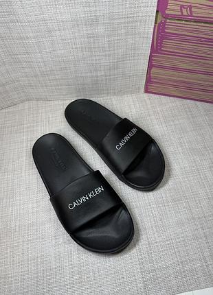 Оригінальні шльопанці анатомічні calvin klein