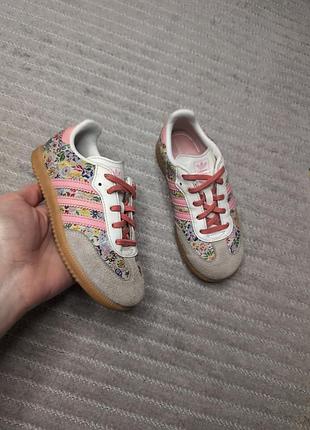 Кроссовки adidas 27 р 17 см кожаные original