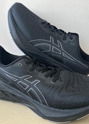 Кросівки asics novablast 4, розмір 42,5/43,5/44/45!