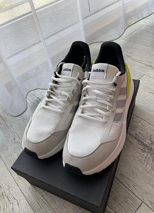Кросівки adidas 2