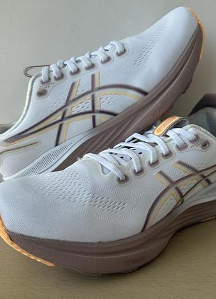 Кросівки asics kayano 32! розмір 42/42,5/43,5/44! оригінал!