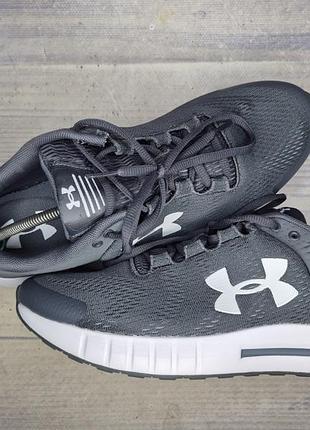 Кроссовки under armour